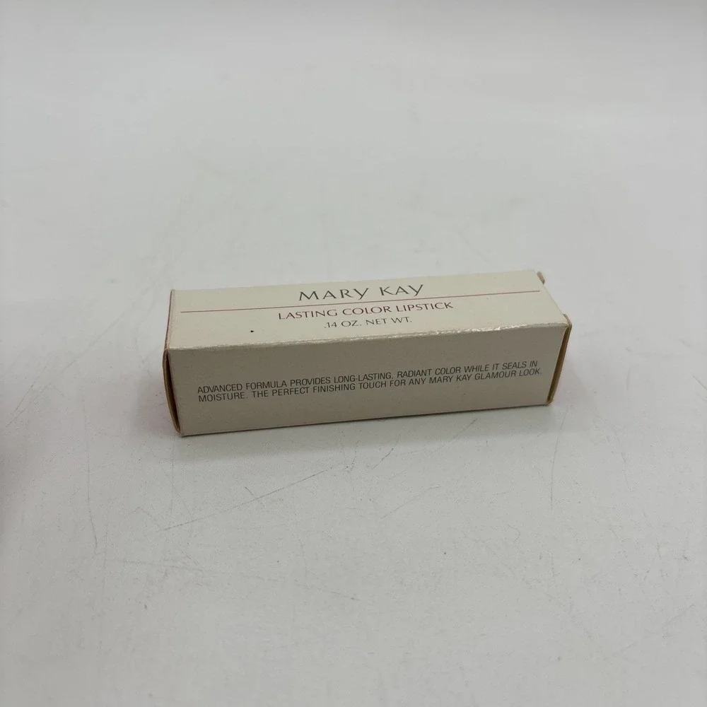 Mary Kay Lasting‎ Color Lipstick Ruby Red .14 Oz. 0579 NEW NIB